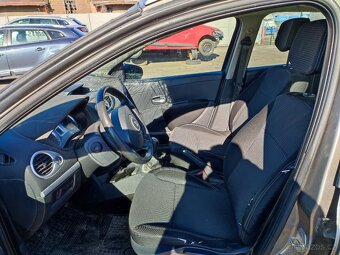 Renault Clio č. 1024 - 7
