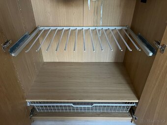 Starší skříň Ikea - 7