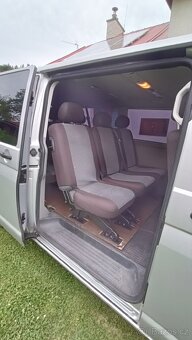 VW Caravelle 2,0 TDI 103 kW, 2012 9 míst - 7