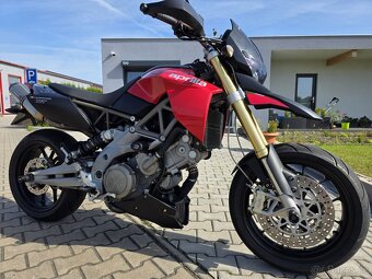 Aprilia Dorsoduro 750, 2010 - 7