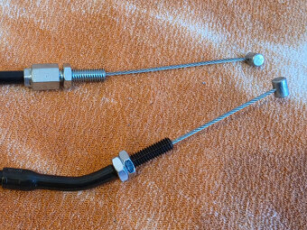 Prodám nová originální plynová lanka Yamaha YZF-R1 (RN04) - 7