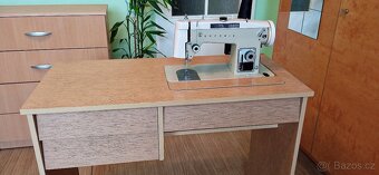 šicí stroj Lucznik 438 ( elektrický pohon) - 7