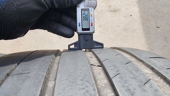 Letní pneu 255/35/20 Michelin - 7