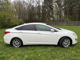 Prodám Hyundai I40 2.0 GDI 130kw sedan r.v.2012 - 7