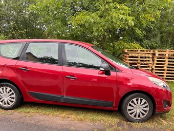 prodém Renault Scenic - 7