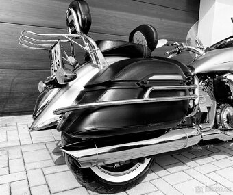 Yamaha XVS 1300 Midnight star  r.v.2008 - 7