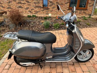 Vespa 200 GTS - 7