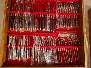 Dvoupatrová příborová sada (mosaz a týkové dřevo) - 7