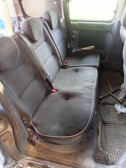 náhradní dily Peugeot partner 1,6 hdi - 7