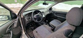 Ford Focus Coupe 1.4.16V 2004 - 7