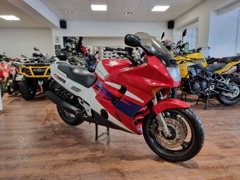 Honda CBR 1000 F - 7