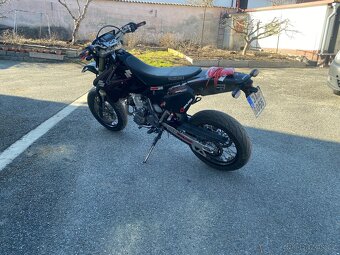 Suzuki DRZ 400 SM S - 7