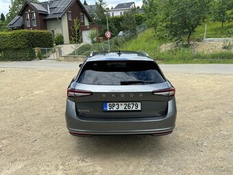 ŠKODA Superb Combi L&K 2.0 Diesel 4x4 - 7