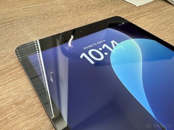 Apple iPad 10.2 (8. generace) 32GB WiFi Space Grey - 7
