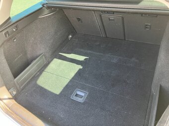 VW Passat Variant,103kw 2013,4x4 manuál, tažné,STK 8.2026 - 7