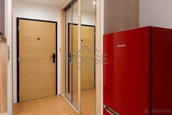 Prodej bytu 1+kk 30 m², Praha - Modřany, ev.č. 01091 - 7