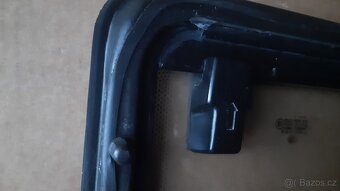 VW TRANSPOTER T4 –  SKLA BOČNÍ OTEVÍRACÍ - 7