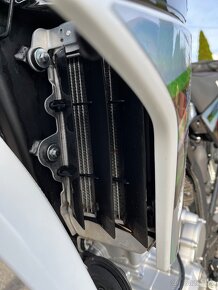 Kawasaki KLX 250 - 7