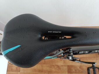 Horské kolo Specialized Myka 26, velikost XS - 7