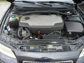 Volvo V 70 2.4 TD kombi - 7