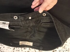 Z USA, černé džíny Levi Strauss & Co legging, vel. S - 7