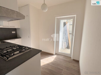Pronájem bytu 1+1/B, 41.3 m2, po renovaci, nezařízený, Praha - 7