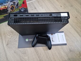 Herní Konzole Xbox One X 1TB plus hry krabice - 7