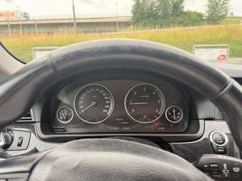 Bmw F10 525d - 7