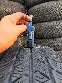 ZIMNI PNEU Uniroyal 215/70/15C  2023r 8.8mm 2KS - 7
