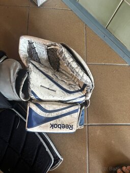 Prodam hokejovou brankářskou vystroj - 7