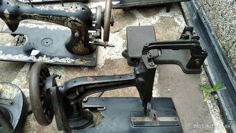 sbírka šicích strojů - 7
