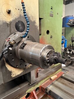 Horizontální vyvrtávačka WHQ13.8CNC - 7