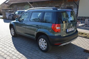 Škoda Yeti 2.0TDI 4x4 81kW 12/11 klima rezerva výhřev sedače - 7