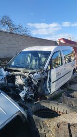 VW Caddy dlouhá a krátká verze na náhradní díly - 7