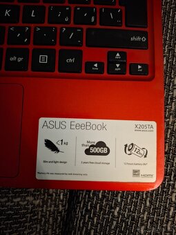 Asus EeeBook X205TA - 7