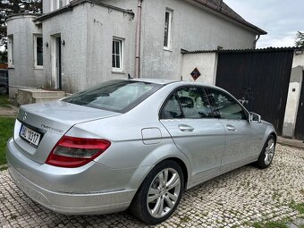 Mercedes c180 1.6 benzín LPG ‼️Velkým servisem před 600km‼️ - 7