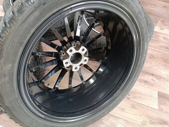 5x112 8,5Jx19 ET32 alu disky (z vozu Mercedes E) - 7