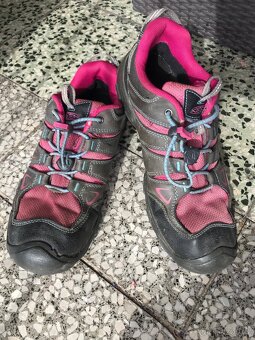 Keen celoroční 38 - 7