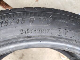 215/45/17 letni pneu MICHELIN a MAXXIS 215/45 R17 - 7