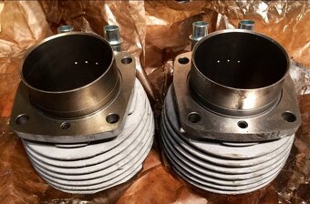 Originální nové díly z vojenského depozitu K750 Ural Dněpr - 7