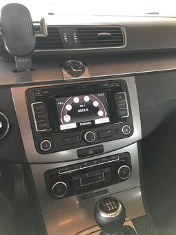 Volkswagen Passat B7 variant 2.0tdi - 7