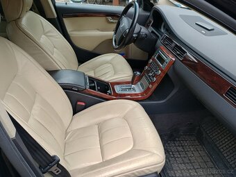 Volvo S80 II 4.4i v8 AWD - 7