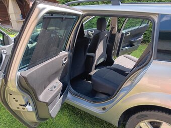 Renault Megane - 7