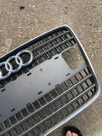 Maska znak Mrizka narazniku audi q7 4L 04-09 - 7