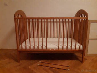 Dětská dřevená postýlka vč. matrace - 7