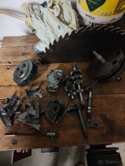 Díly motoru Jawa 250 - 7