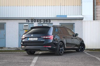 Škoda Superb Combi 2.0 TDI Sportline DSG - 7