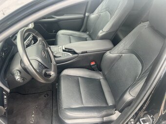 Lexus UX 250h 12/2019, 58 000 km - 7