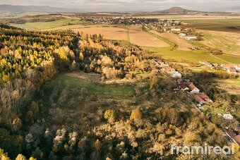 Prodej pozemky pro bydlení, 4 179 m2 - Staré Město - Bílá St - 7