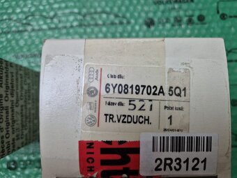 ofukovač pravý barva Onyx Škoda Fabia I - 7